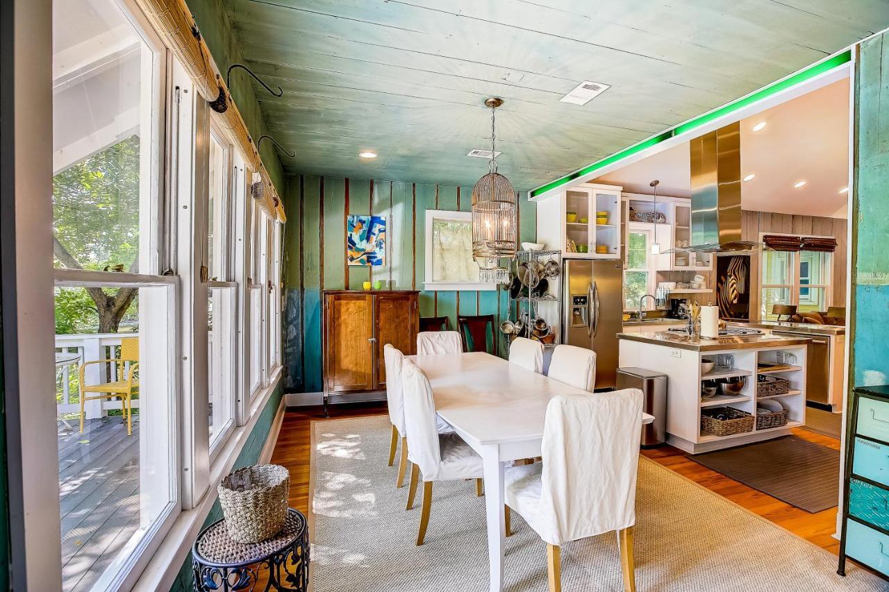 Garden Home Austin Bagian luar foto