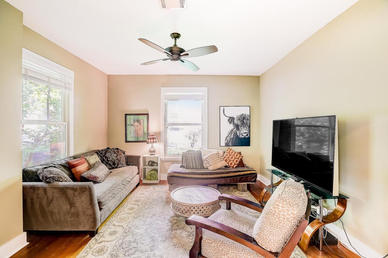 Garden Home Austin Bagian luar foto